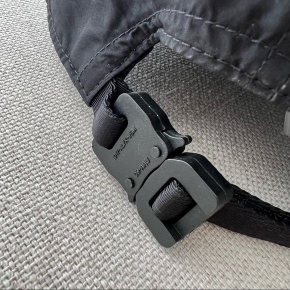 1017 ALYX 9SM Black Logo Buckle Cap - Picture 8 of 10